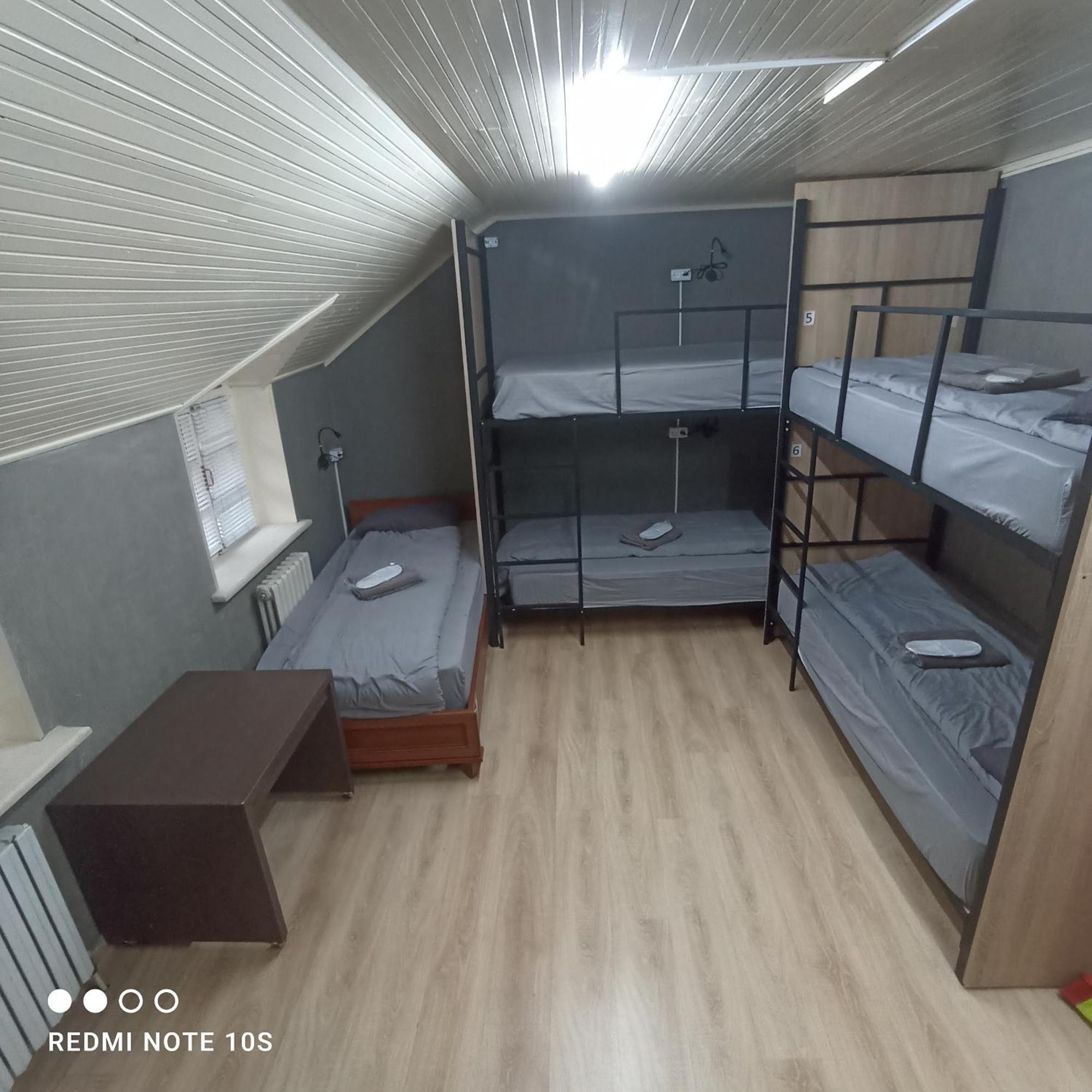 Friends Hostel Chisinau Ngoại thất bức ảnh